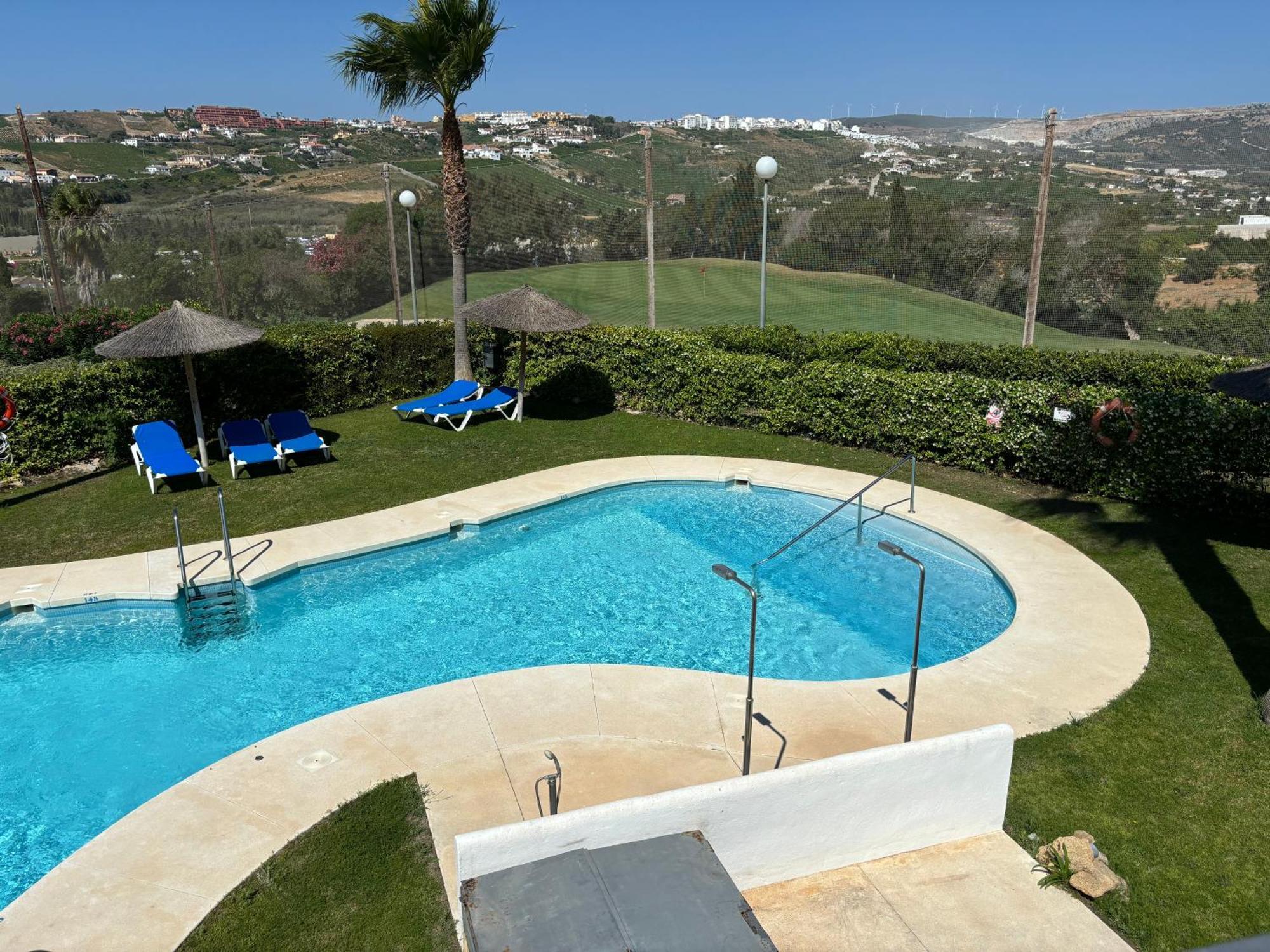 Lotus Golf Apartment San Luis de Sabinillas Exterior photo